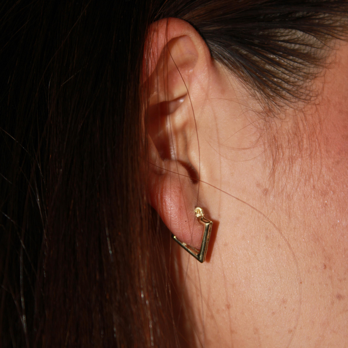 Aretes oro 10k triángulo